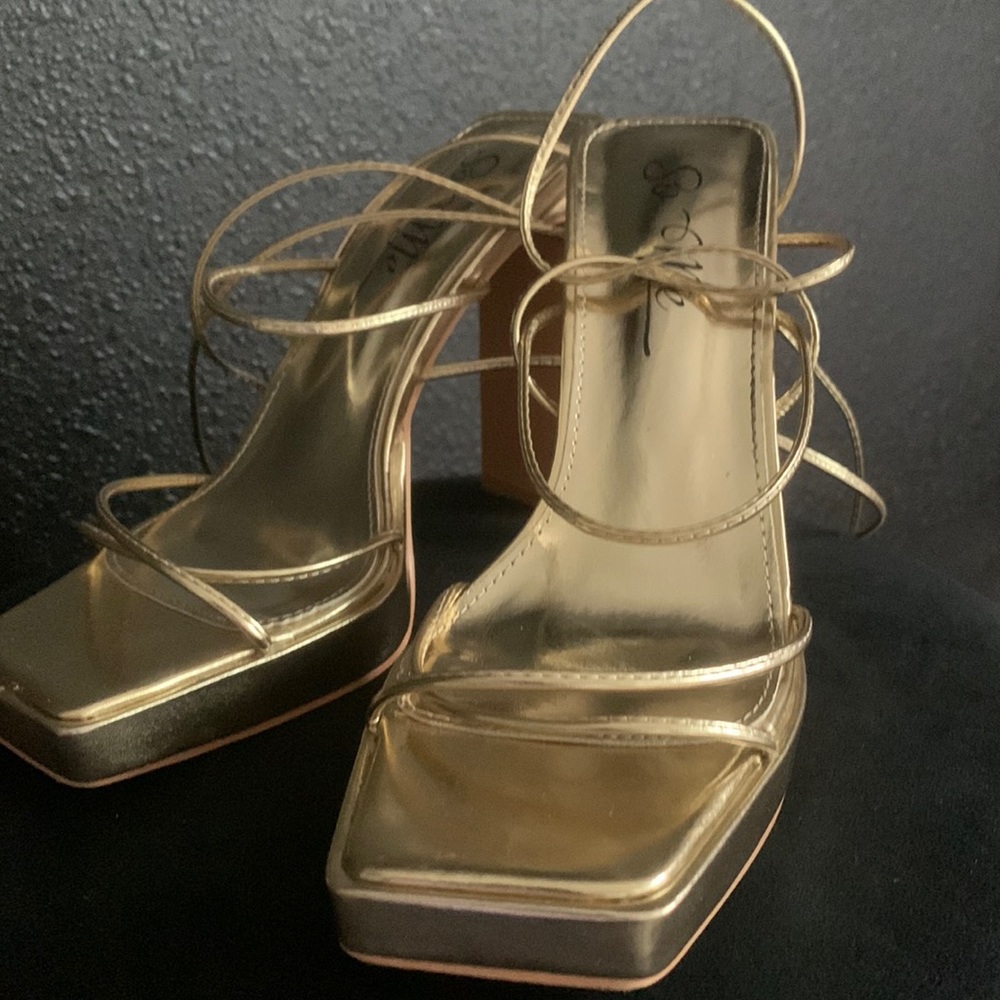 Golden Heel